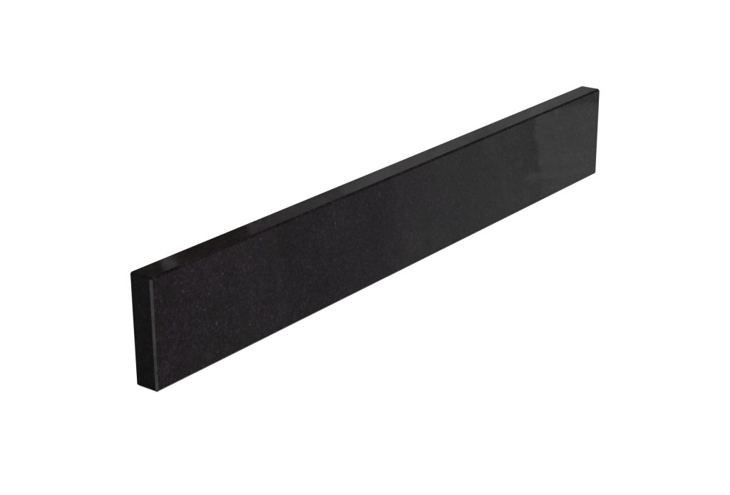 Granitsockel Absolute Black 7 cm